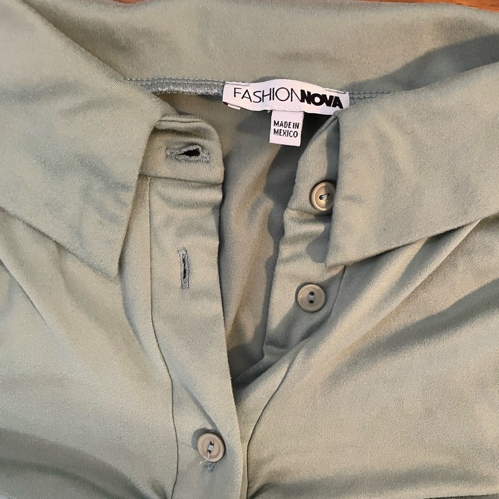 Green Ruched Top and Pants Set - Picture 7 of 7